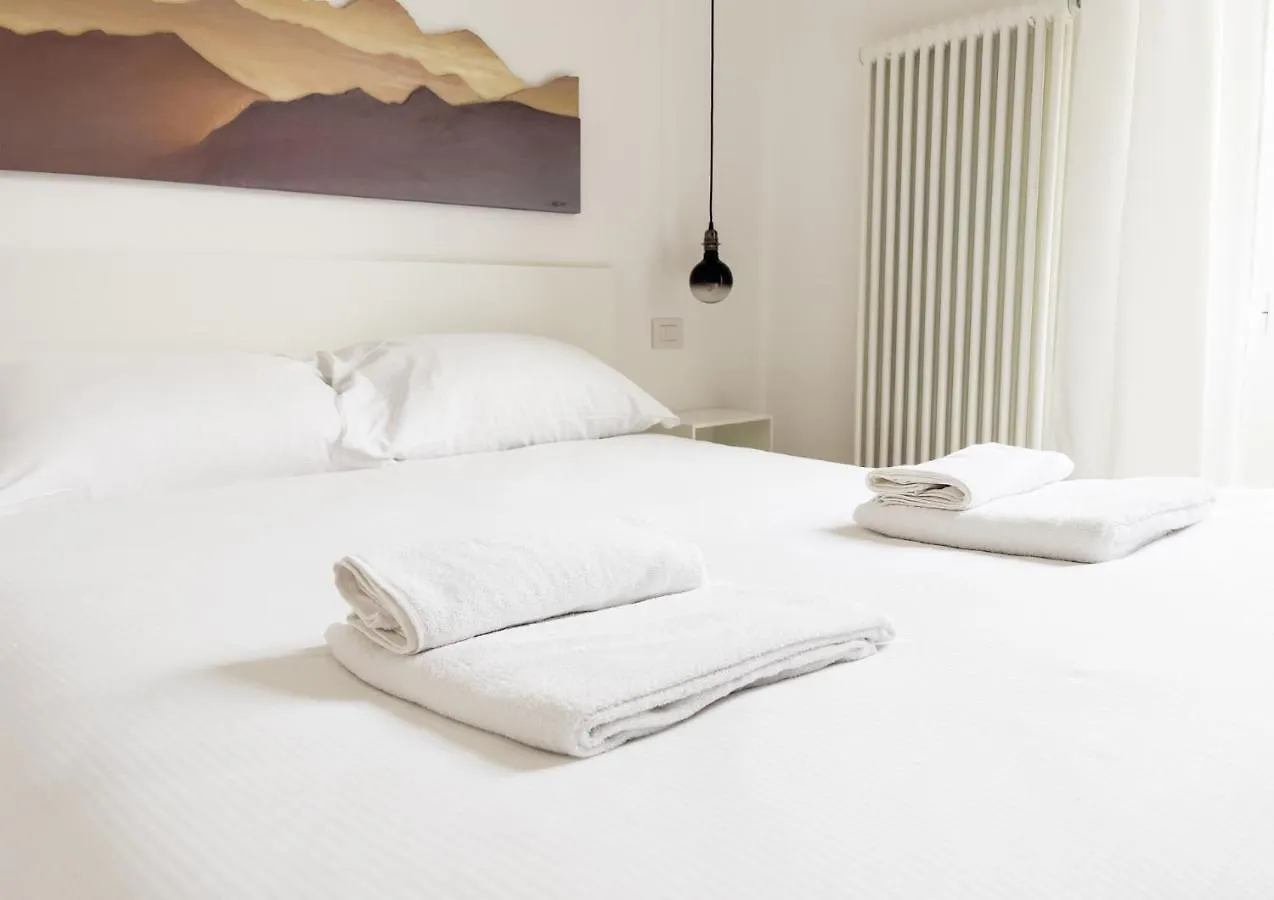דירות מילאנו Easylife - Elegante E Rifinita Dimora Nello Splendido Quartiere Di Porta Venezia